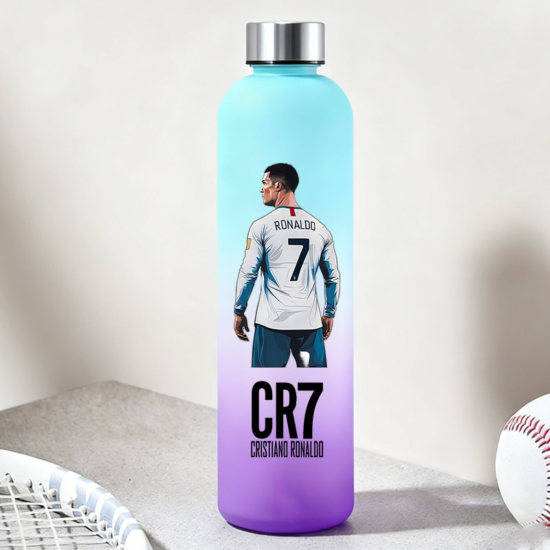 900 ミリリットル CR7 ウォーターボトルカジュアルサッ - Travel Accessories With Kids のレビューと価格