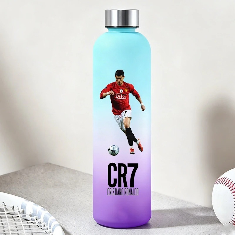 900 ミリリットル CR7 ウォーターボトルカジュアルサッ - Travel Accessories With Kids のレビューと価格