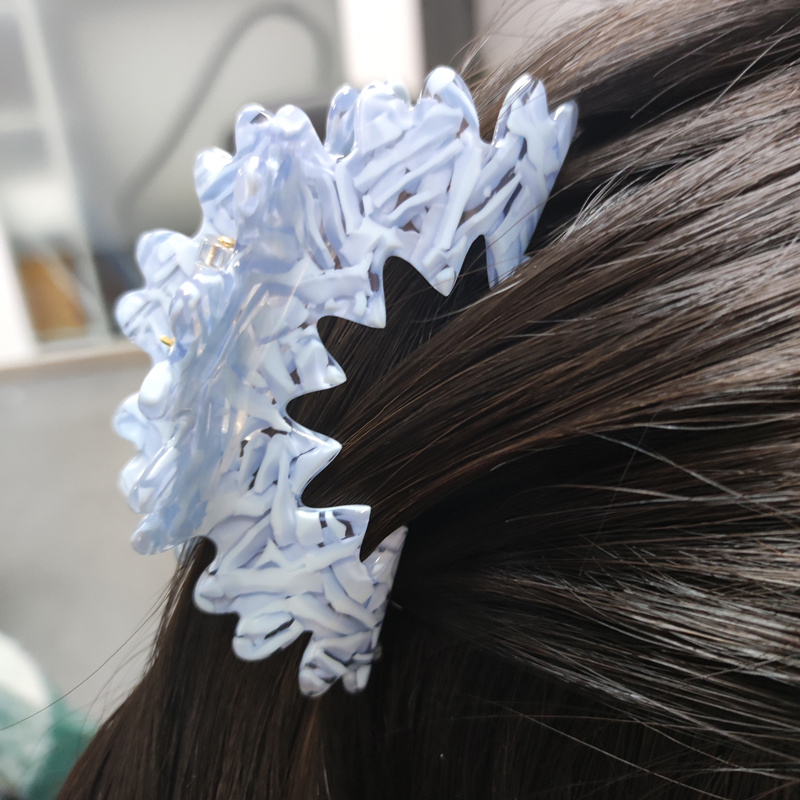 Hangzhi-女性と女の子のための幾何学的なヘアクリップ, - Travel Accessories For Girls のレビューと価格